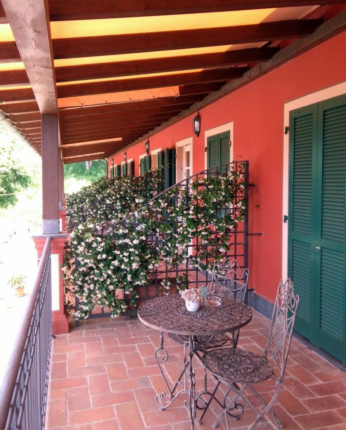 Albergo La Luna Sarzana Szoba fotó